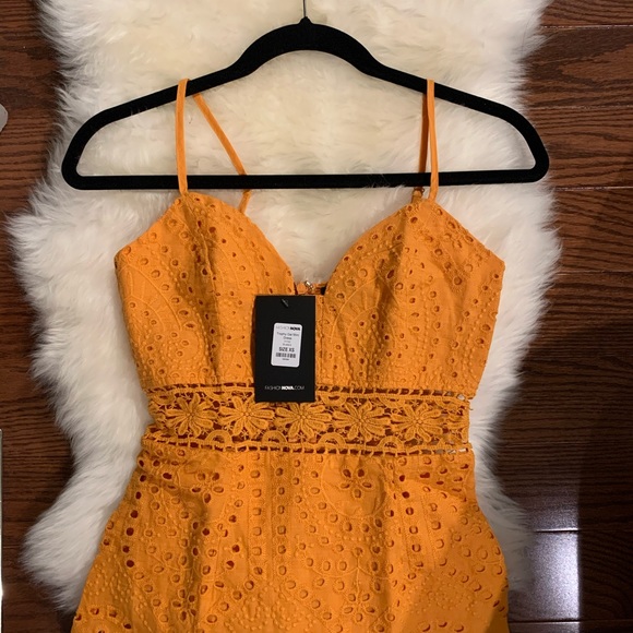 Fashion nova eyelet design summer dress - Picture 3 of 4